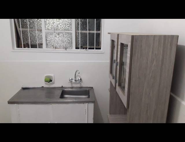 2 BEDROOM FLAT RENTED IN BULWER